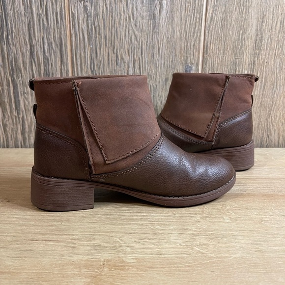 Osh Kosh girls ankle boots - Picture 5 of 6